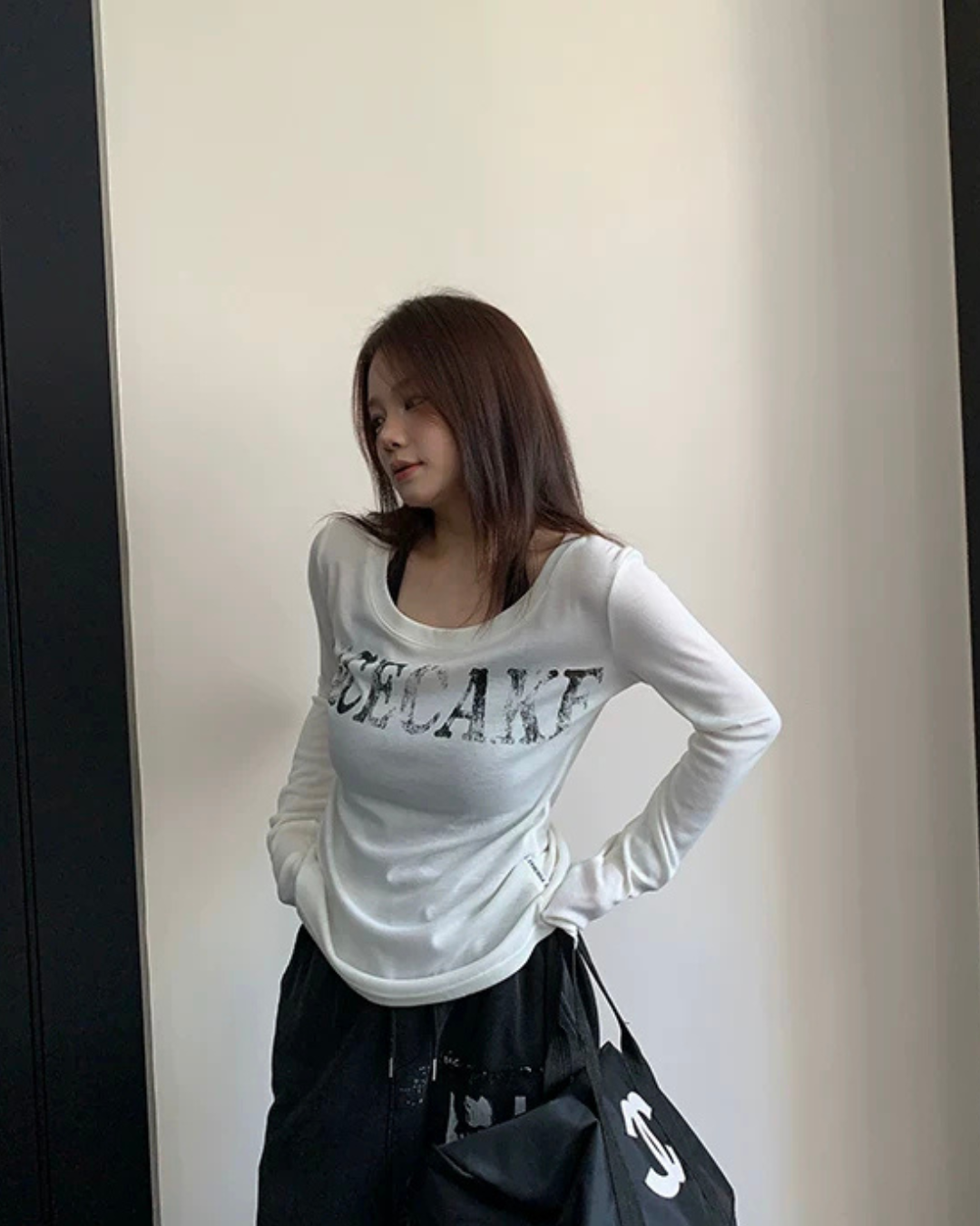 Slim Fit Round Neck Long Sleeve YLS1027