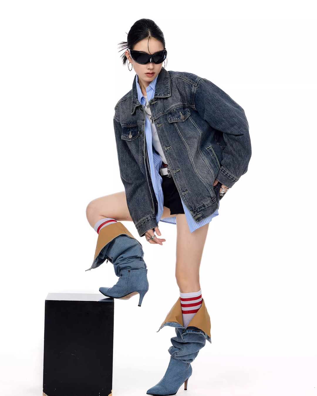 Loose Silhouette Denim Jacket ICM0091
