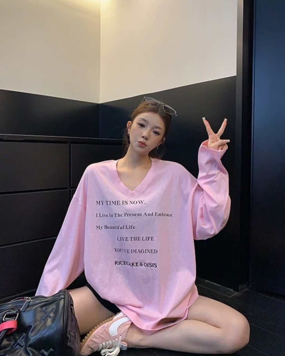V-Neck Print Long Sleeve T-Shirt  YLS1044