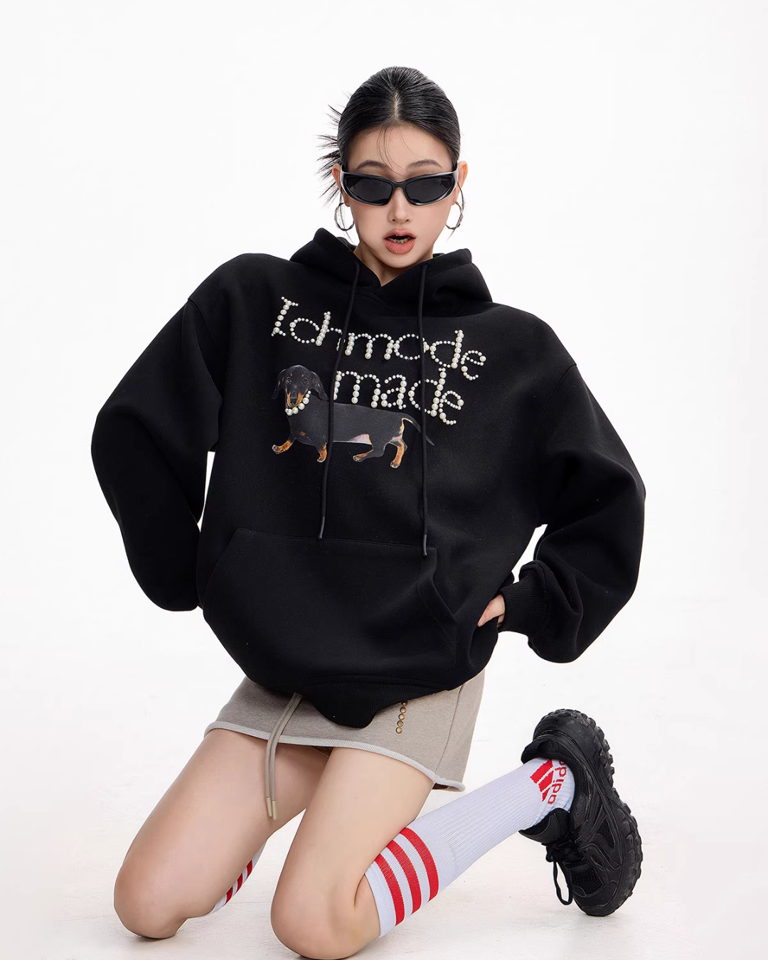 Dog Pearl Logo Sweat Hoodie ICM0090