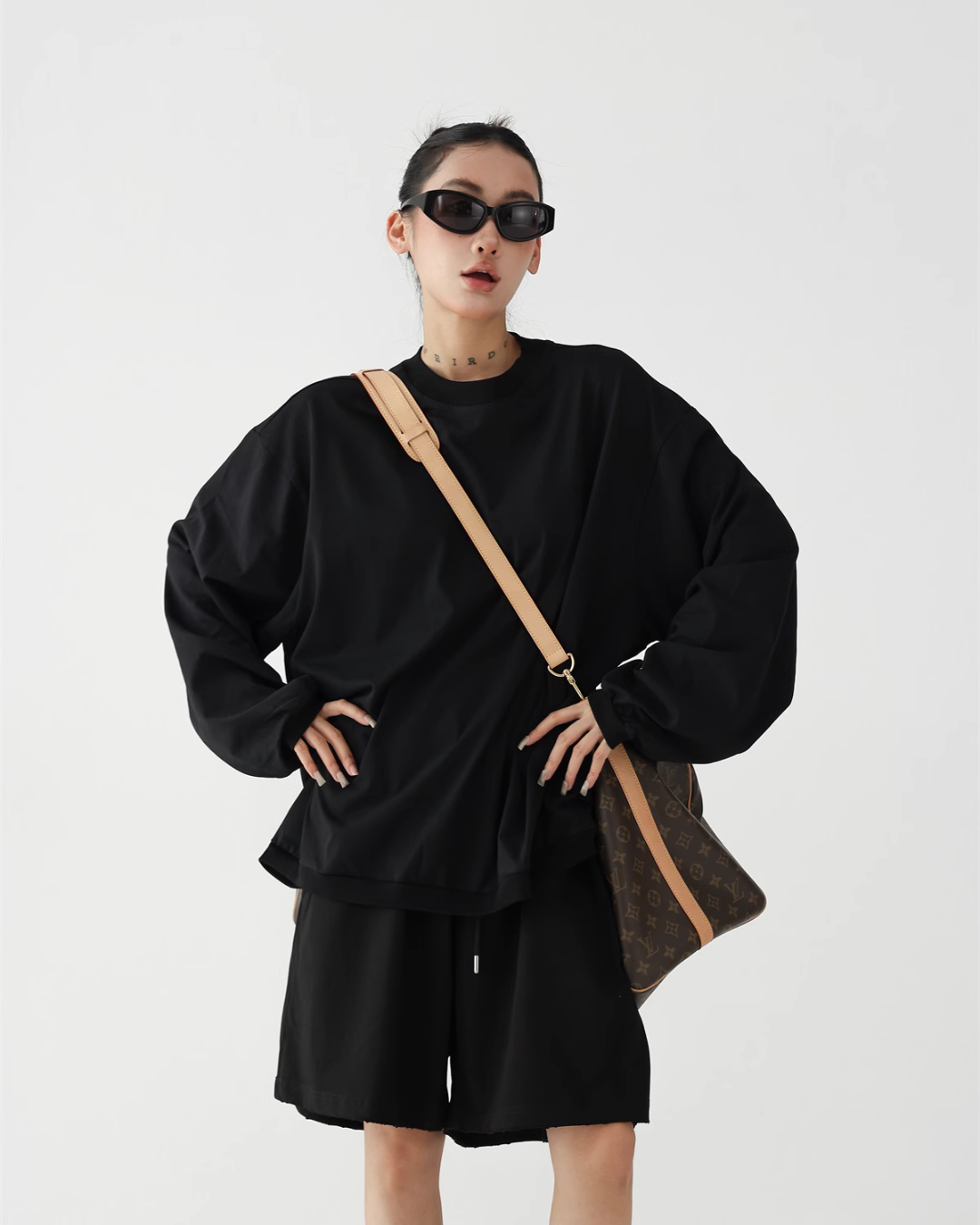 Loose Silhouette Long Sleeve Top / Wide Half Pants ACS0249