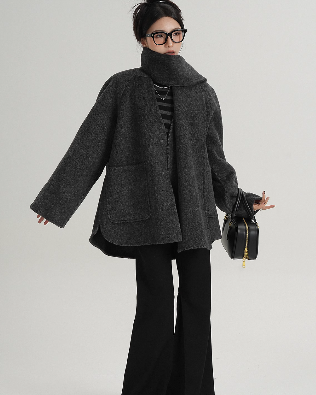 Colorless Wool Middle Coat / Scarf SRS0321