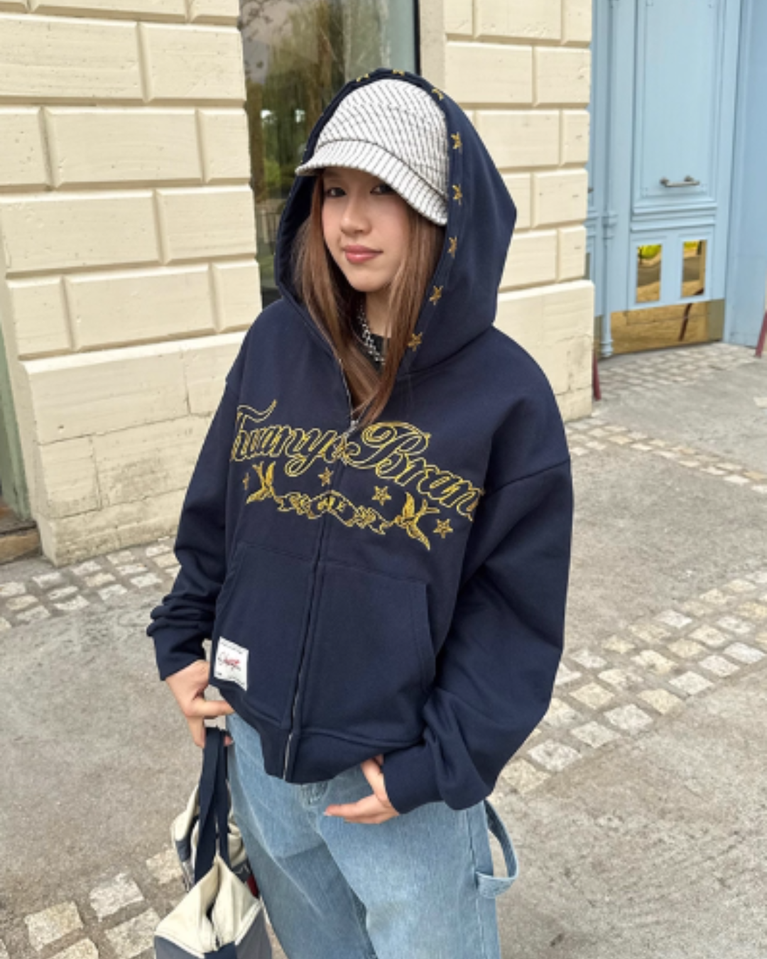 Logo Embroidered Zip-Up Hoodie CYE0057