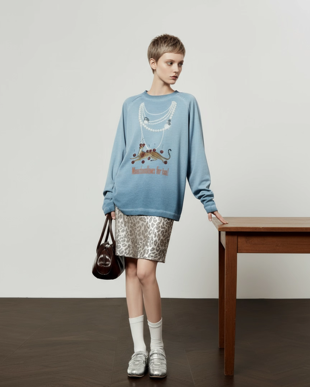 Pearl Light Leopard Long-Sleeve Top/Leopard Skirt LLA0609