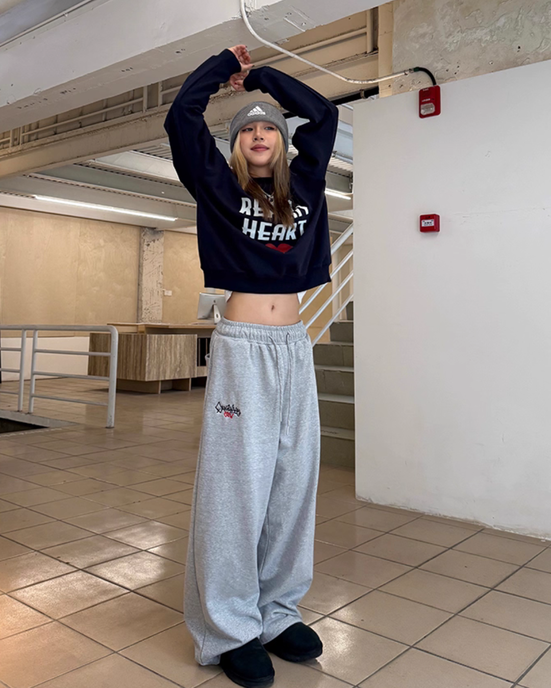 Logo Loose Sweatpants CYE0044