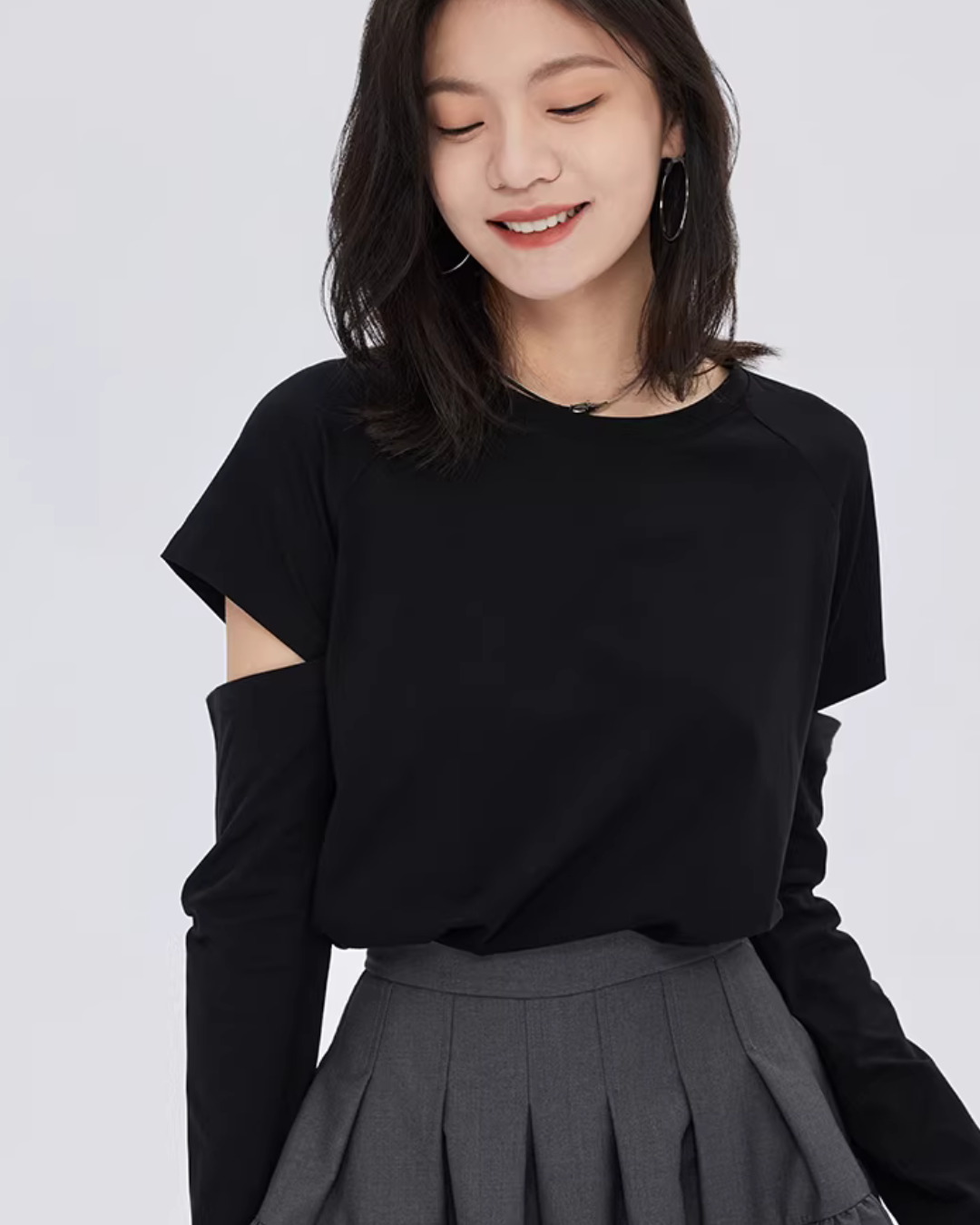 Round Neck Long Sleeve T-Shirt SHN0015