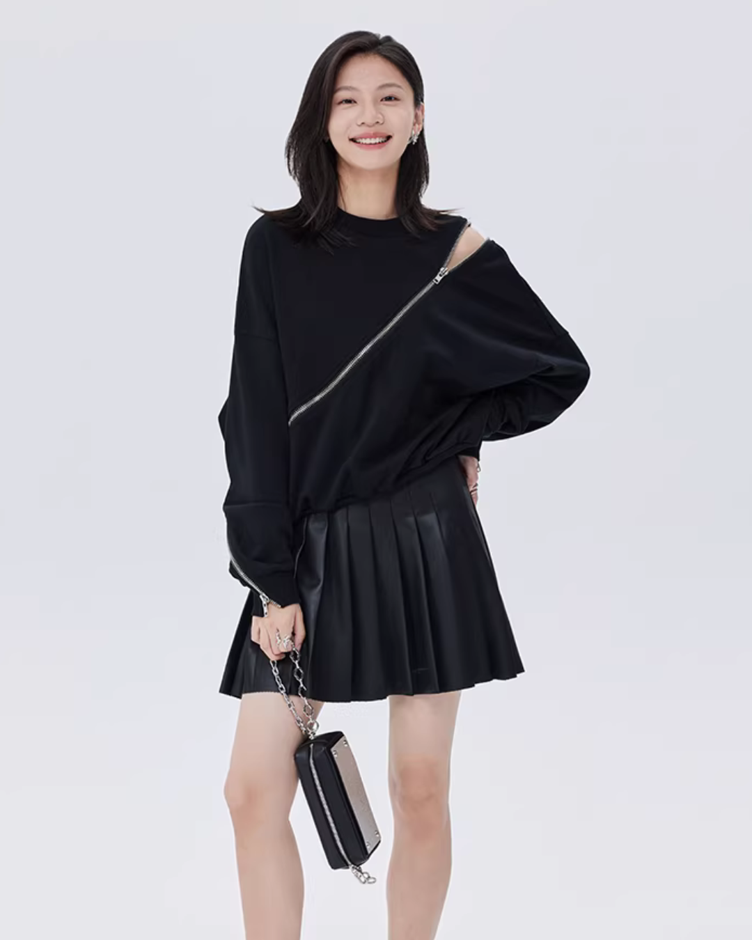 Diagonal Zip Design Long-Sleeve Top SHN0023