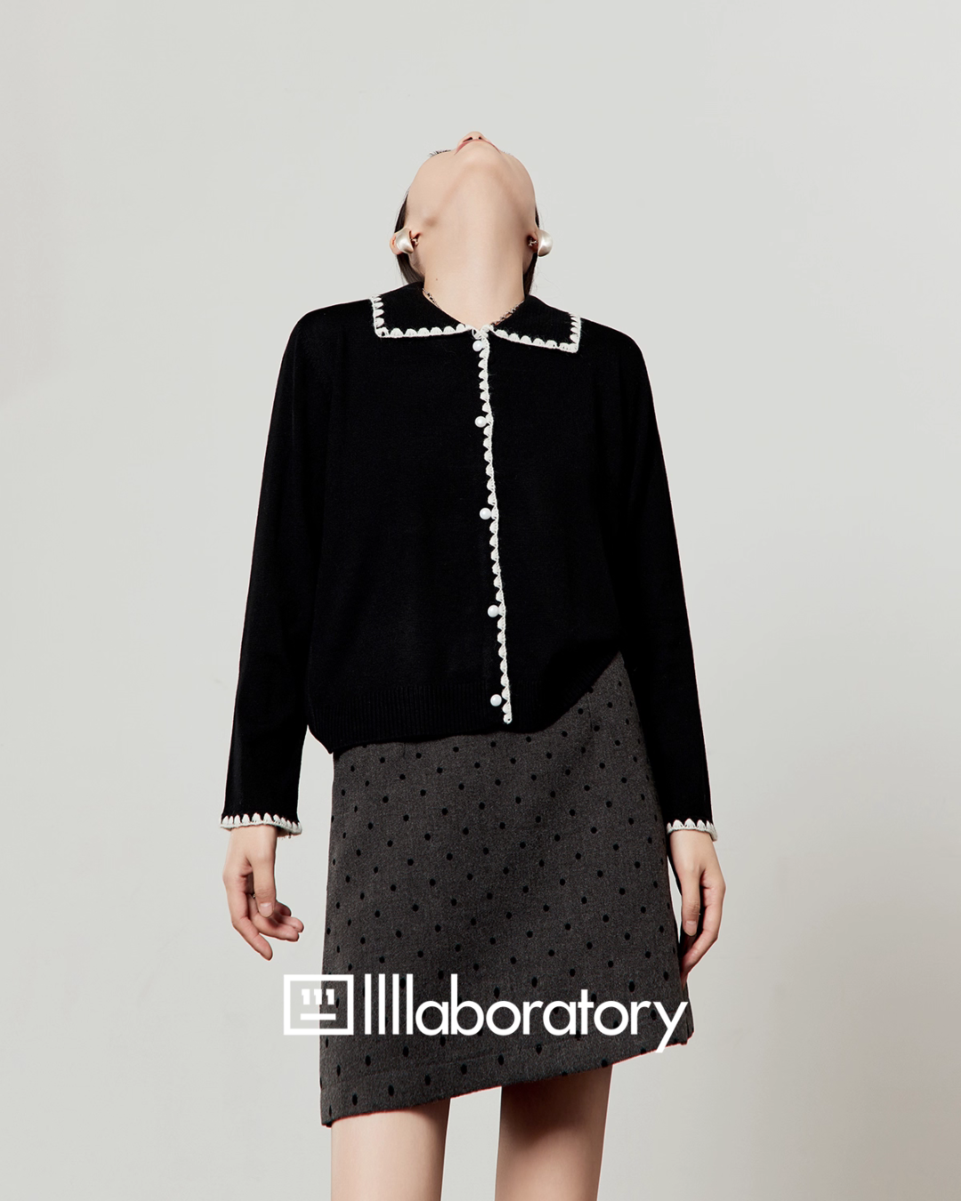 Slim Fit Knit Cardigan / Polka Dot Mini Skirt LLA0548