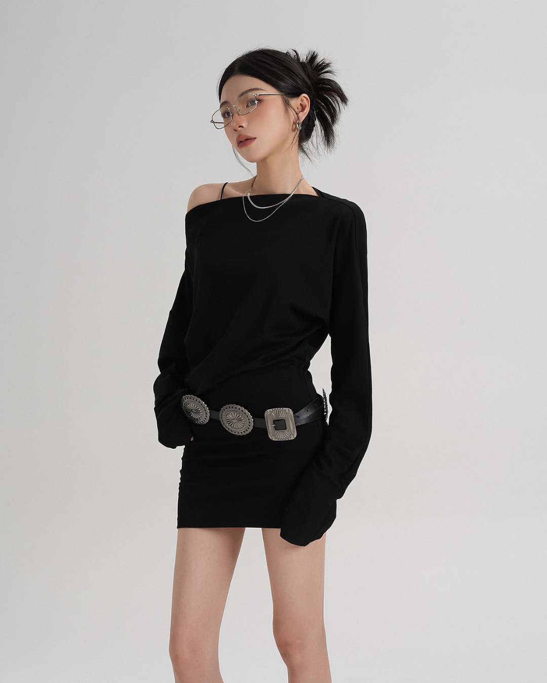 Off-Shoulder Loose Mini Top SRS0357