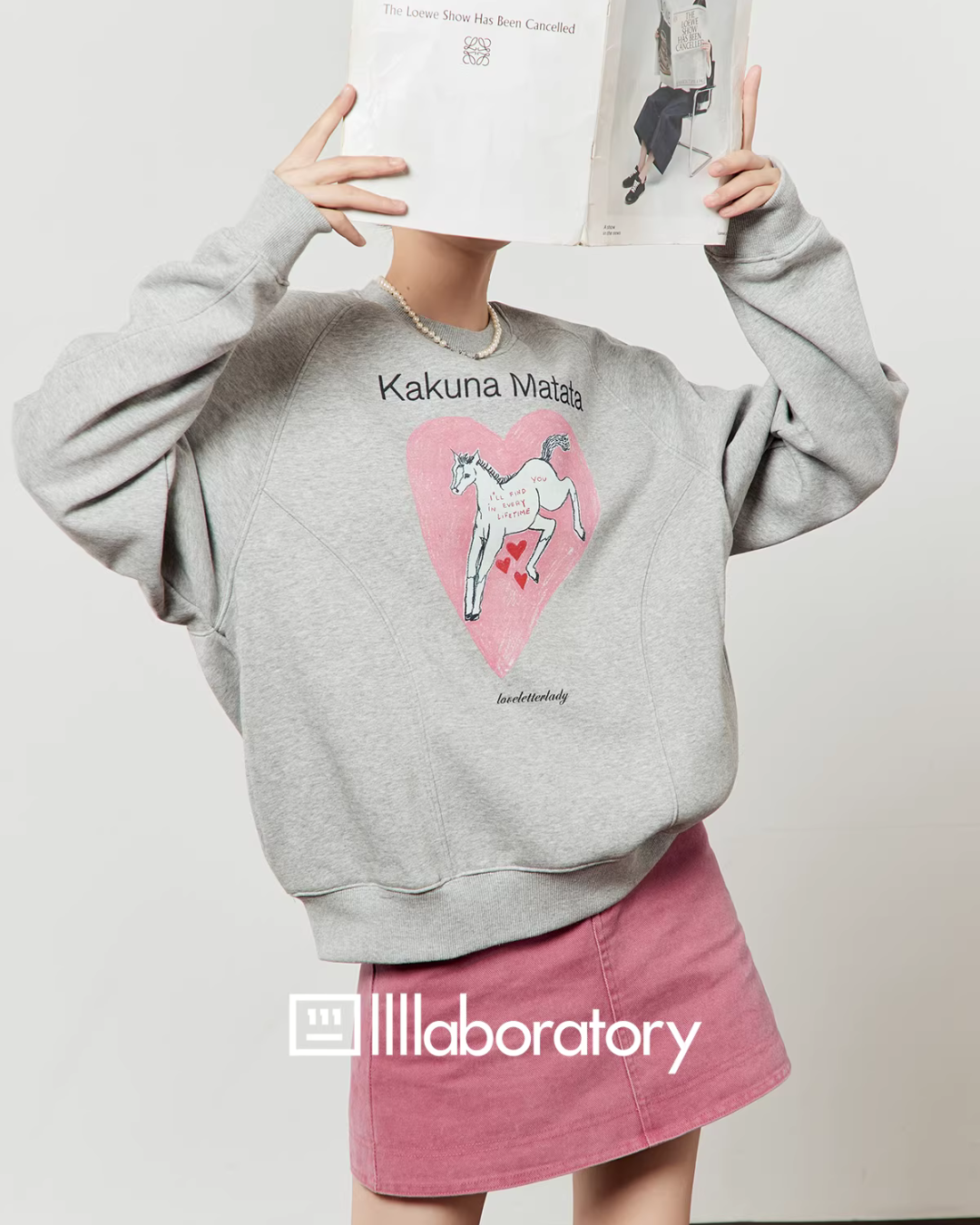 Horse Print Sweatshirt / Pink Mini Skirt LLA0639