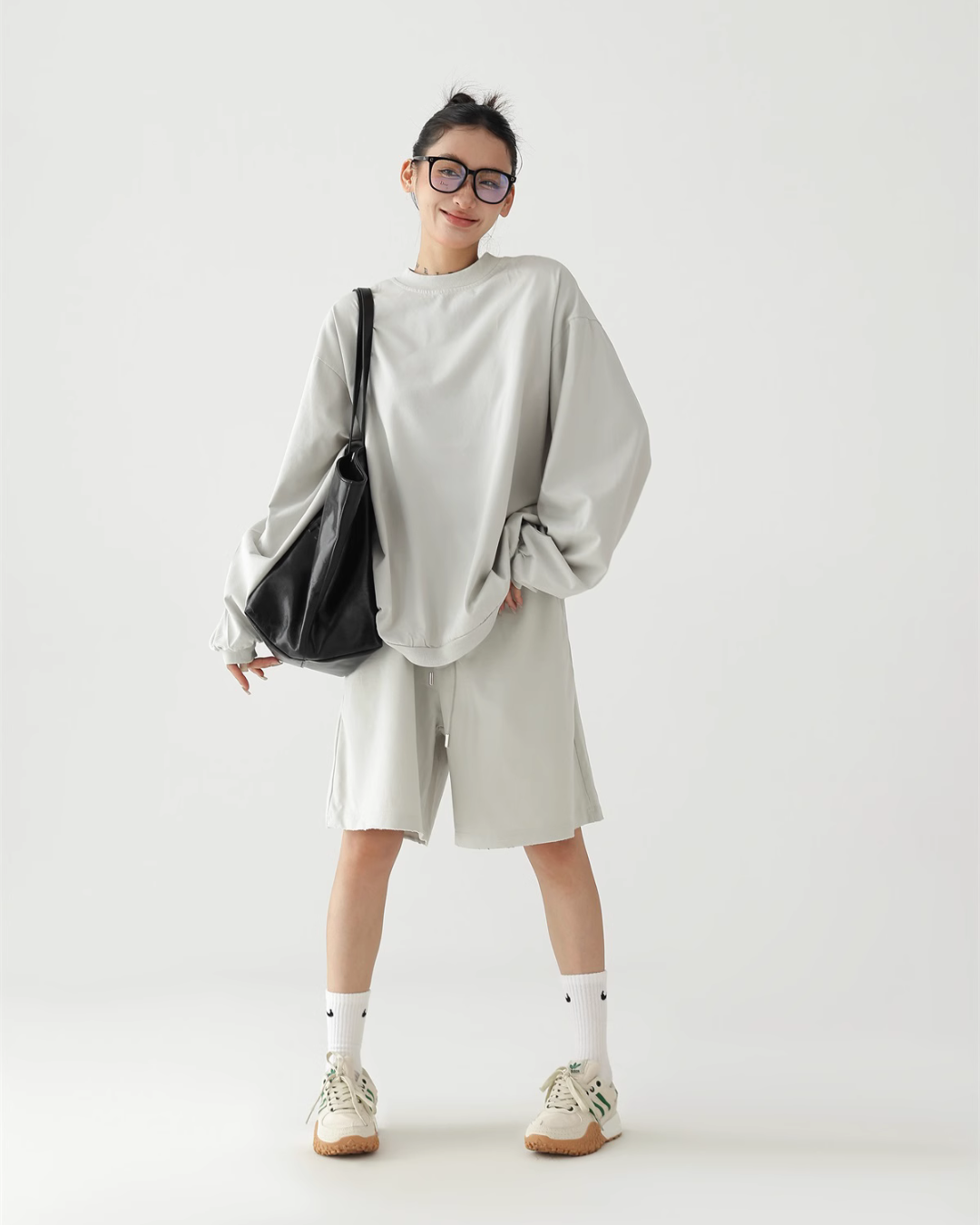 Loose Silhouette Long Sleeve Top / Wide Half Pants ACS0249