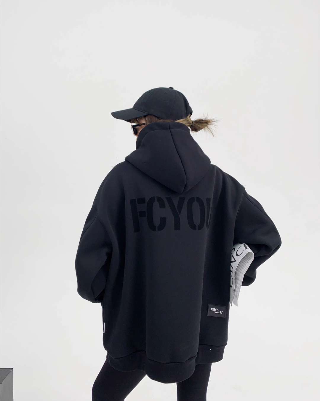 Big Silhouette Logo Hoodie YLS0386