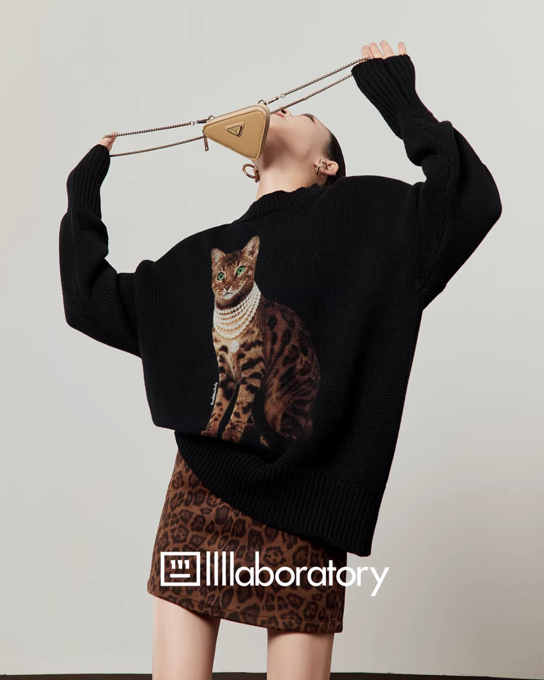 Cat Print Knit Top/Leopard Print Mini Skirt LLA0623