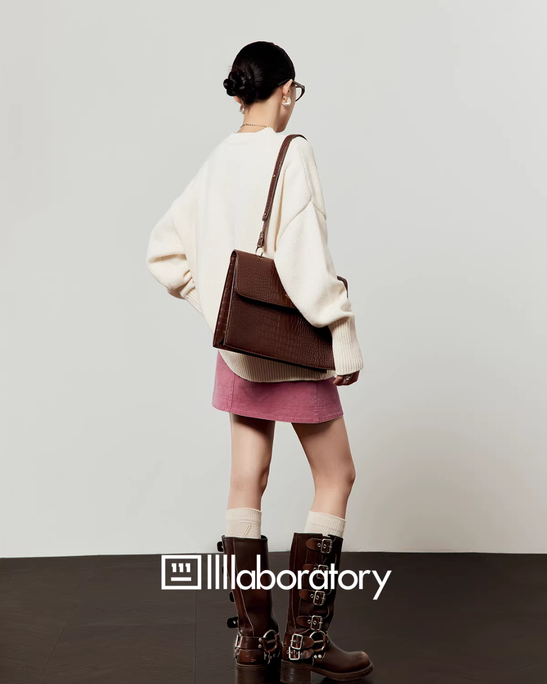 Tiger Loose Knit Top / Pink Mini Skirt LLA0617