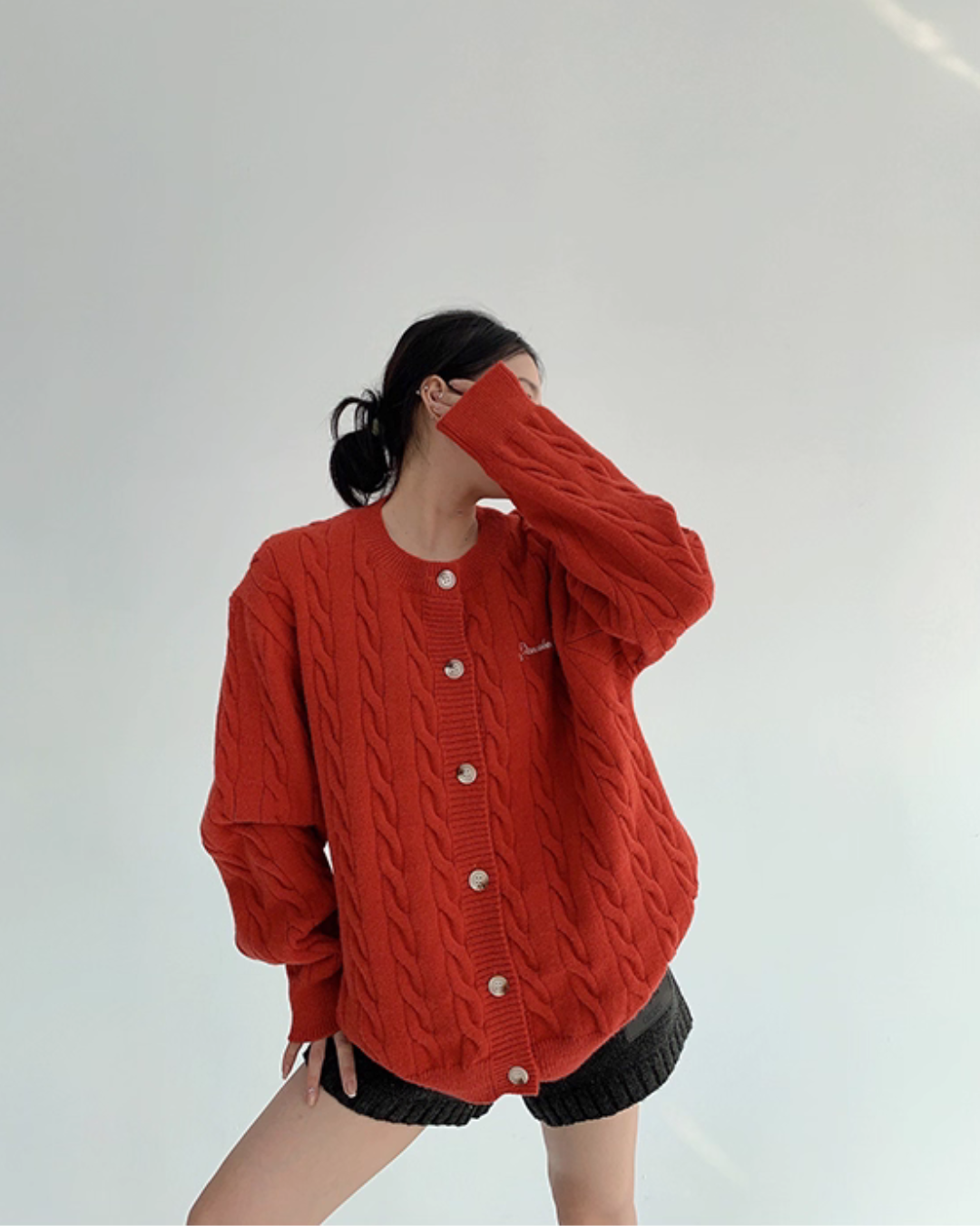 Round Neck Cable Knit Cardigan YLS0978