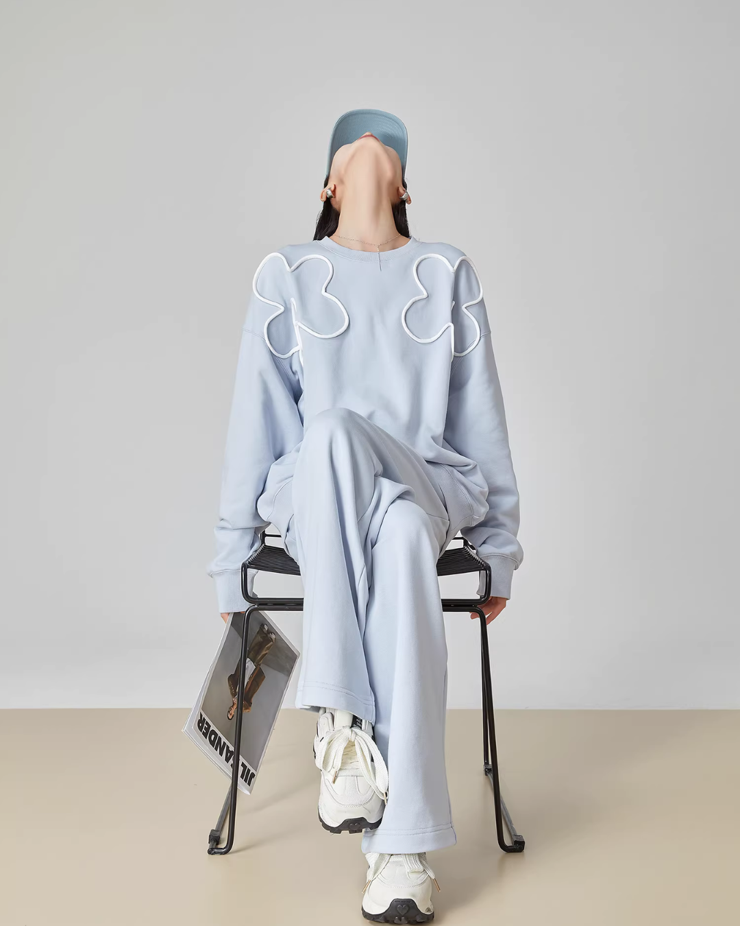 Floral Decorative Crewneck Pullover Top / Wide-Leg Pants FER0040