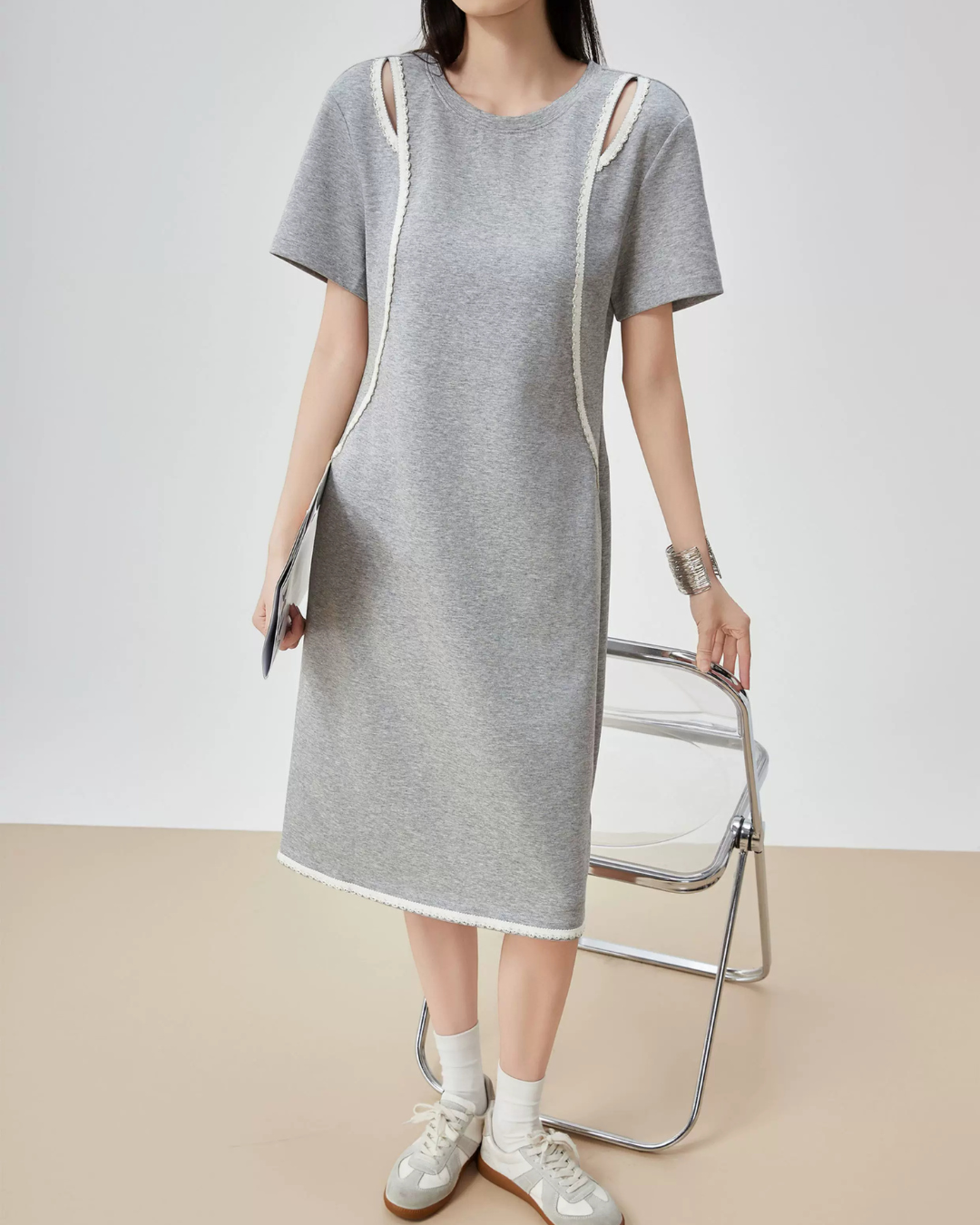 Cut-Out Piping Dress FER0133