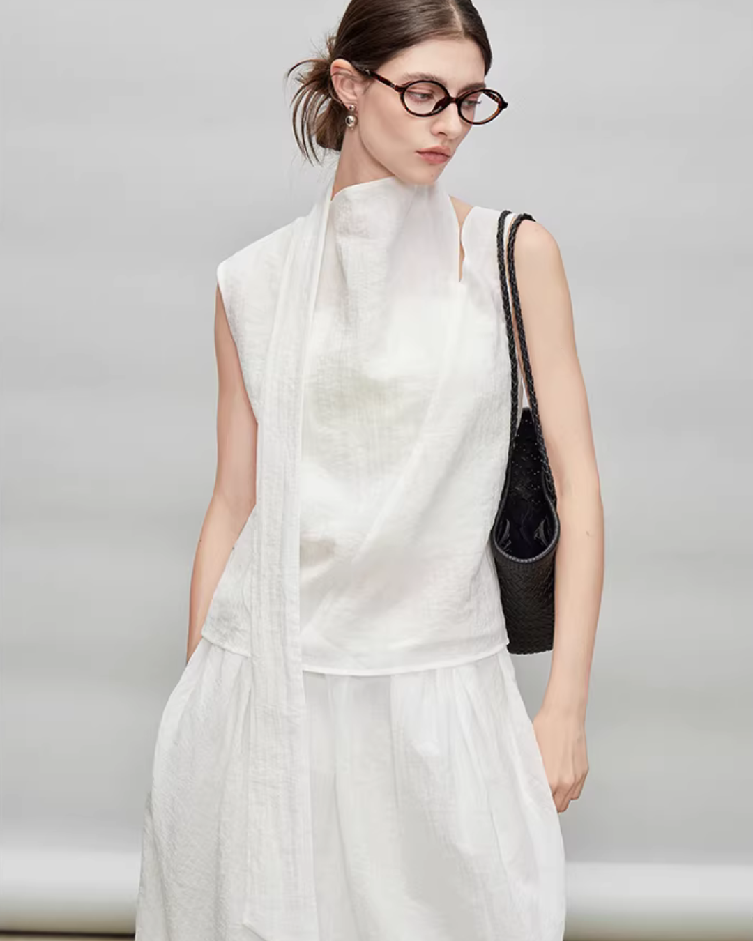 French Ribbon Sleeveless Top / Irregular Tulip Hem Skirt TEO0010