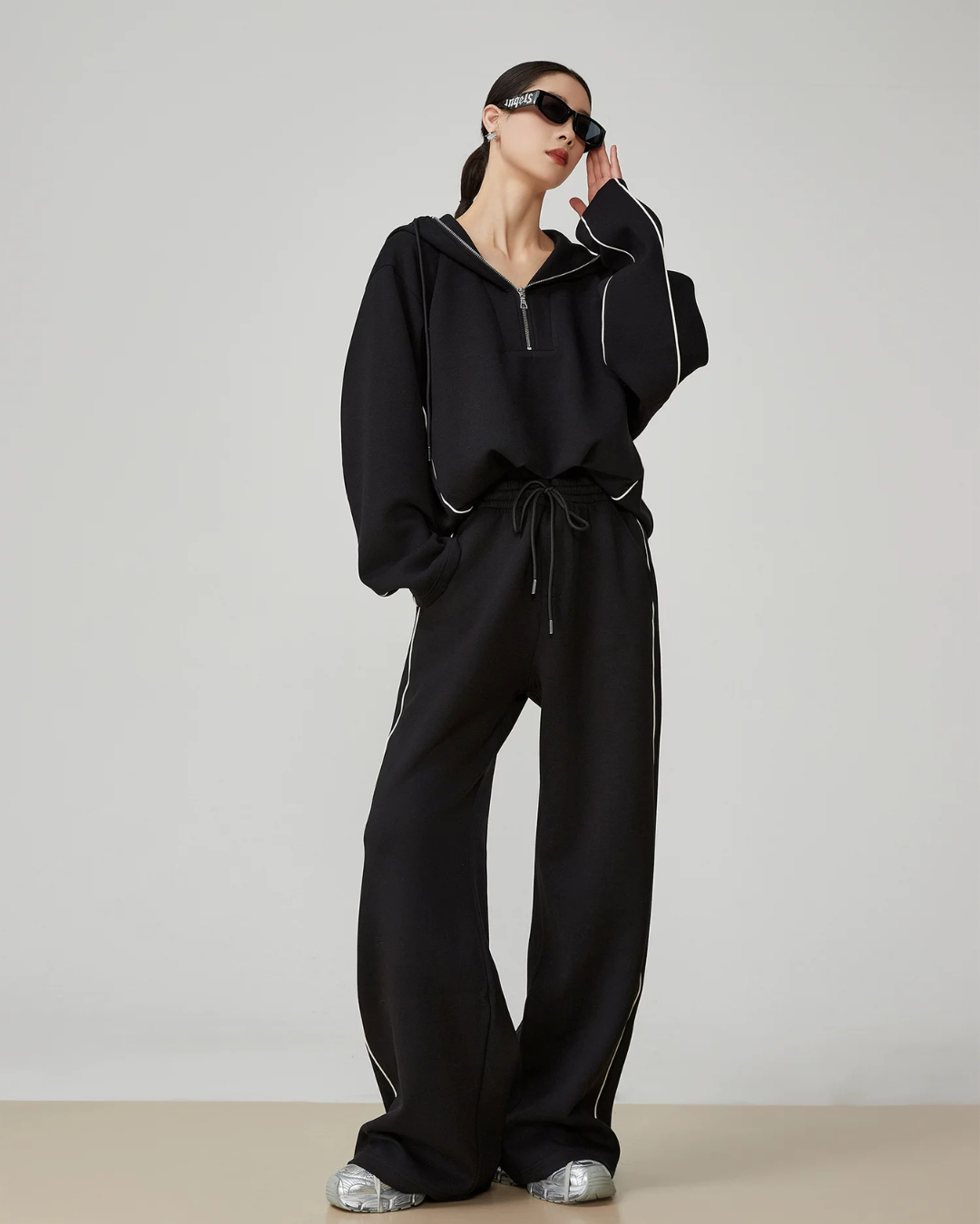 Half-Zip Sailor Collar Top / Wide Pants FER0374