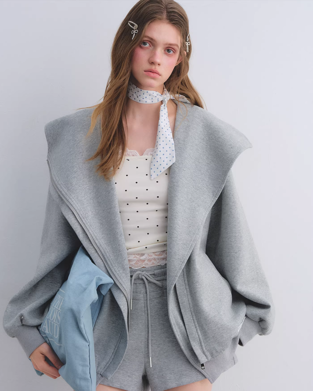 Oversized Collar Zip-Up Hoodie / Flare Sweatpants  ASG0083