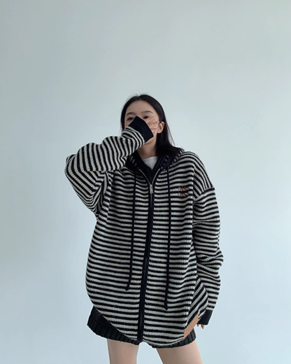 Thin Striped Knit Hoodie YLS1001