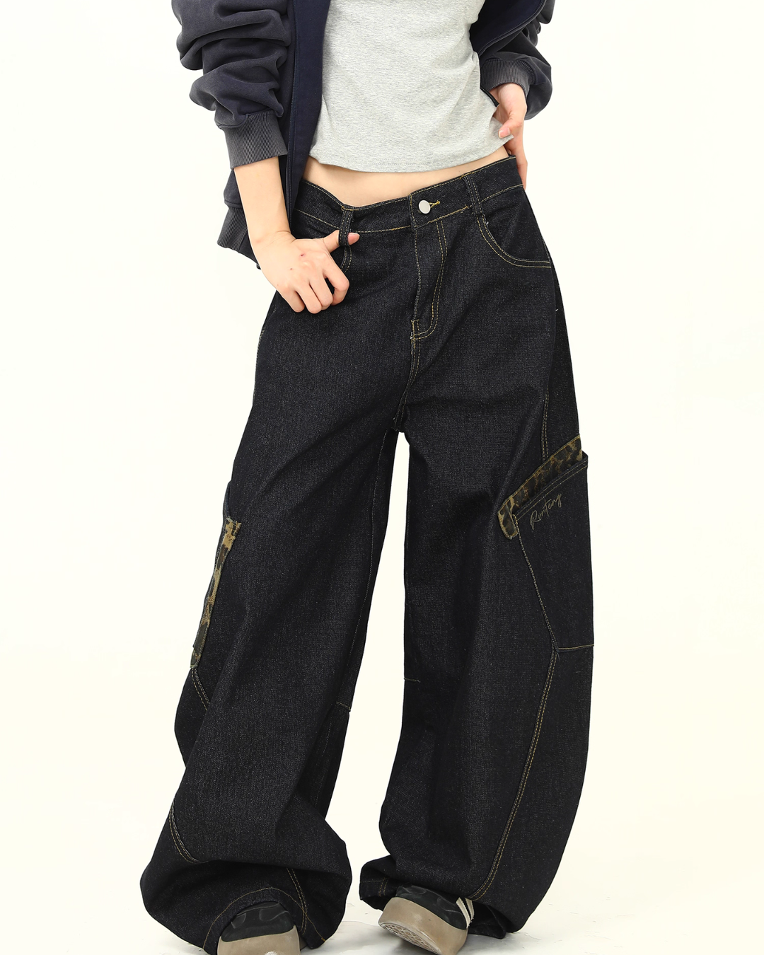 Retro Curve Wide Denim Pants WDZ0030