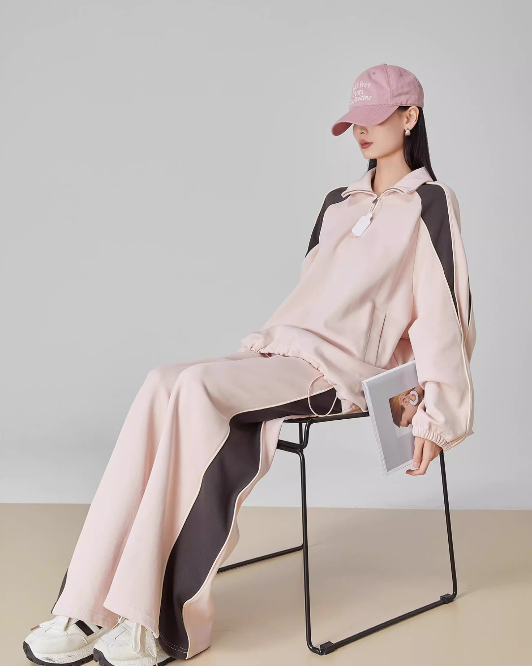 Pink Stand-Collar Sweatshirt / Loose Sweatpants FER0061