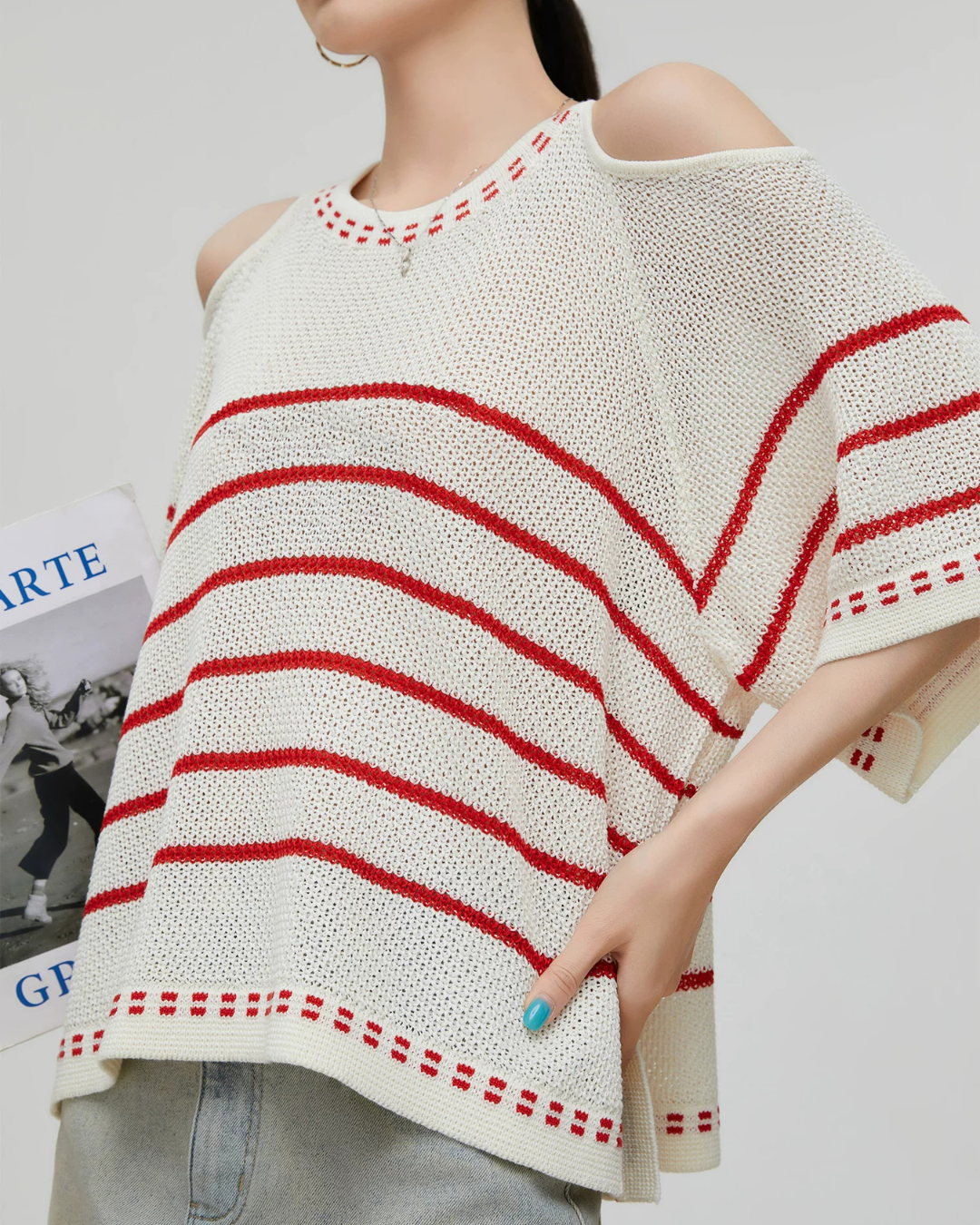 Open-Shoulder Summer Knit FER0268