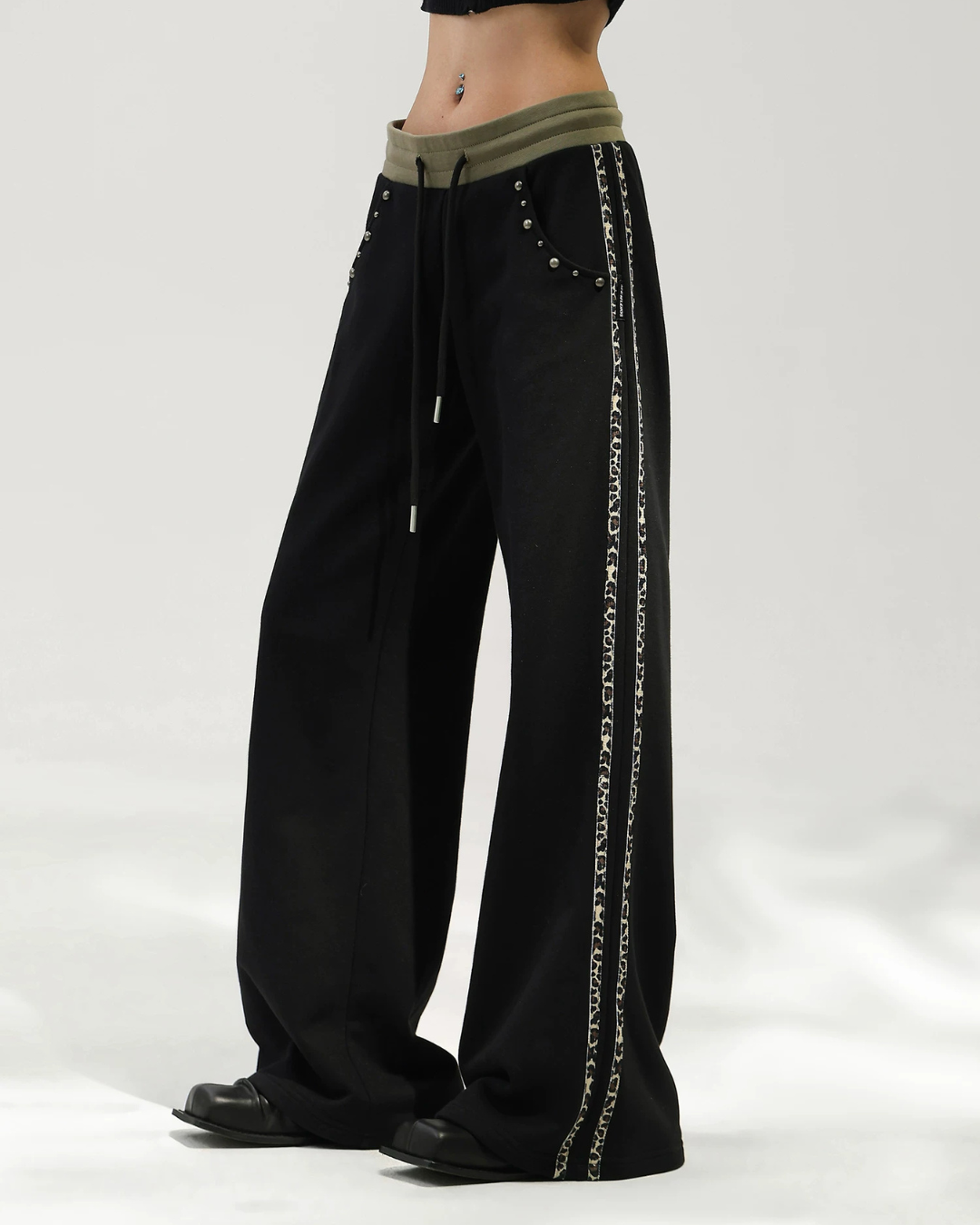 Stud Leopard Sweat Pants ACS0369