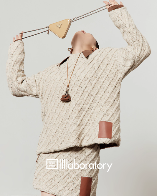 Round Neck Loose Knit / Slim Fit Skirt LLA0562