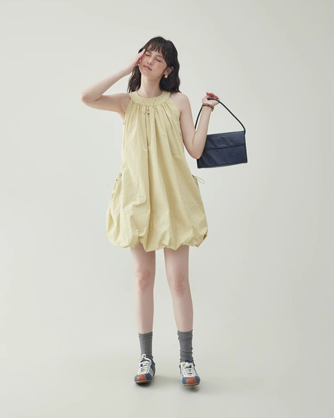 Sleeveless Balloon Silhouette Dress AMU0002