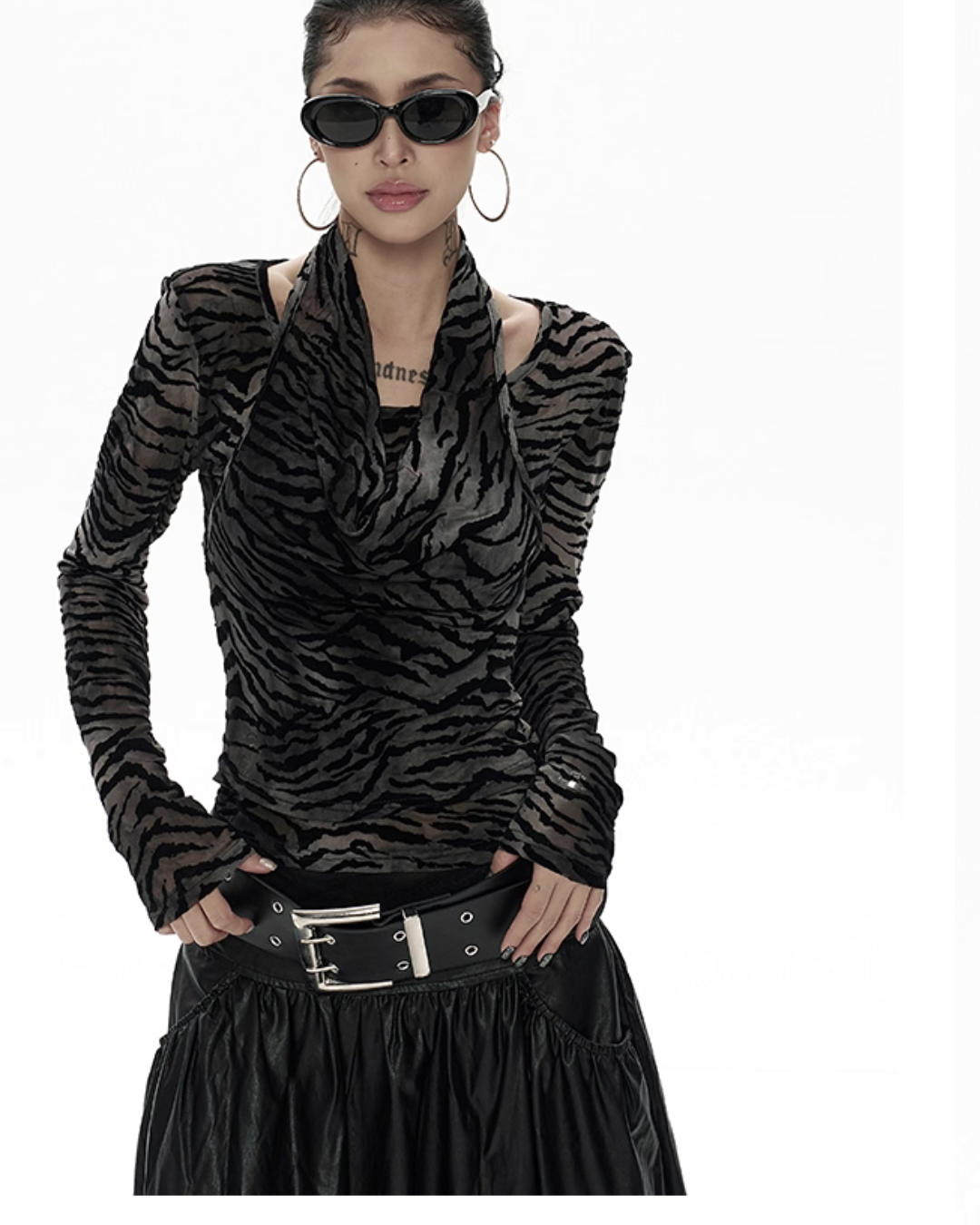 U-Neck Faux Two Piece Slim Knit ZRS0099