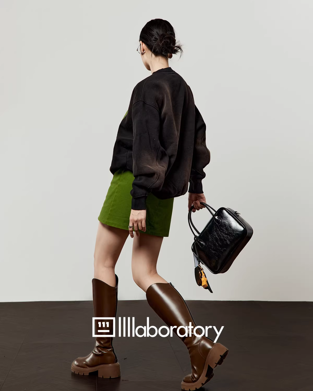 Tiger Print Sweatshirt Top / Green Mini Skirt LLA0619