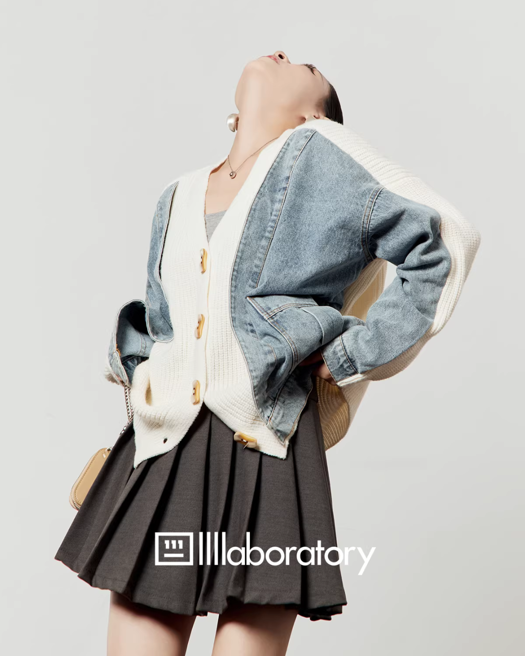 V-Neck Denim Docking Knit Cardigan LLA0645