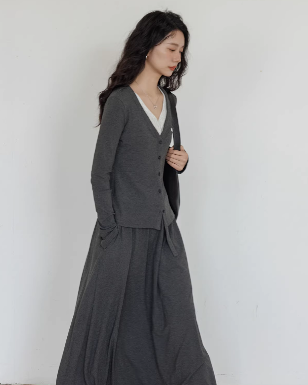 V-neck Basic Top/Long Skirt VAS0178