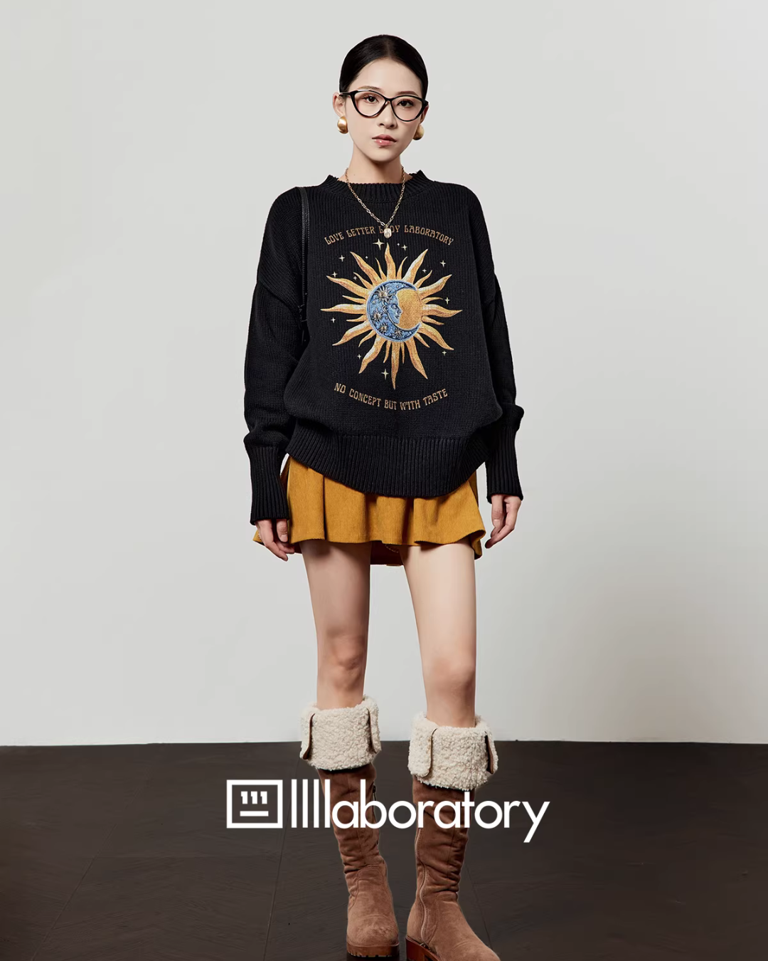 Moon Sun Knit Top / Pleated Mini Skirt LLA0602