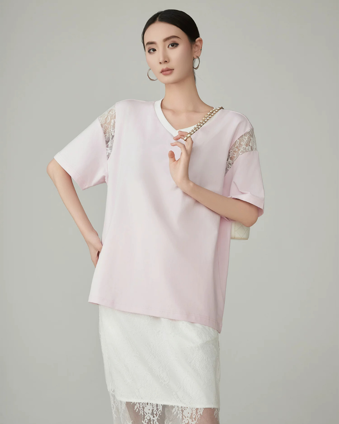 V-Neck Lace Splice Short Sleeve Top FER0158