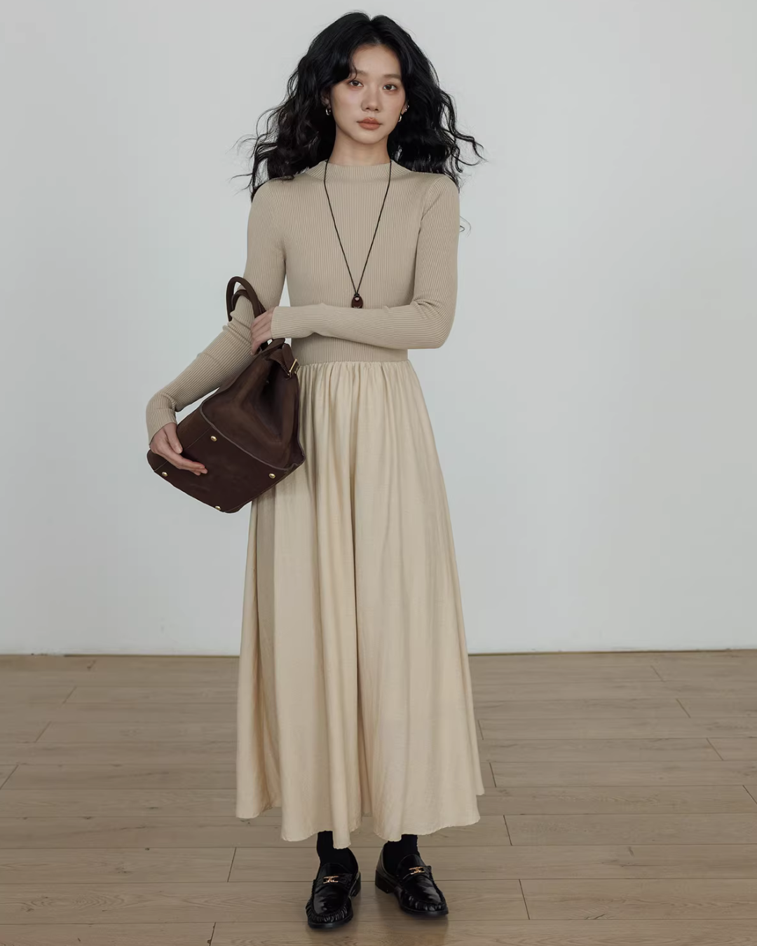 Mock Neck Top Docking Flare Skirt VAS0183