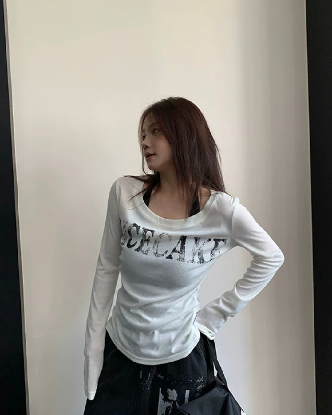 Slim Fit Round Neck Long Sleeve YLS1027