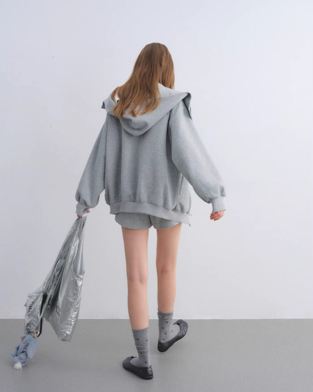 Oversized Collar Zip-Up Hoodie / Flare Sweatpants  ASG0083