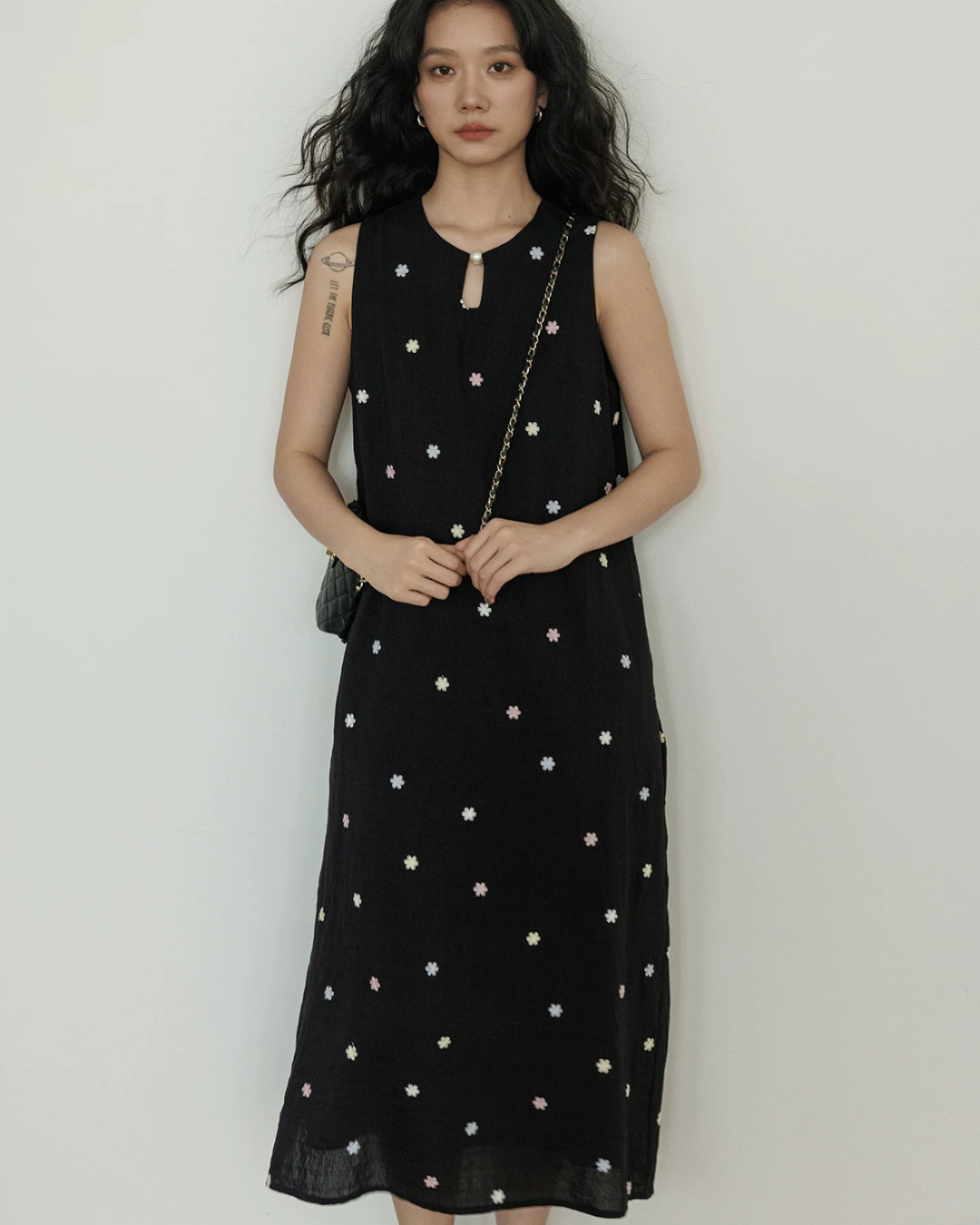 Flower Embroidery Pearl Button Long Dress VAS0203