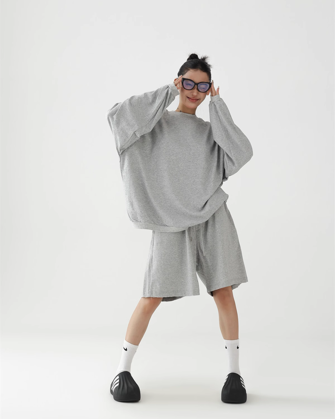 Loose Silhouette Long Sleeve Top / Wide Half Pants ACS0249