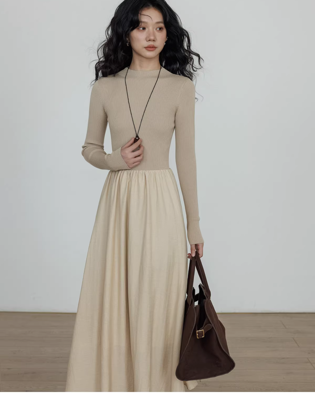 Mock Neck Top Docking Flare Skirt VAS0183