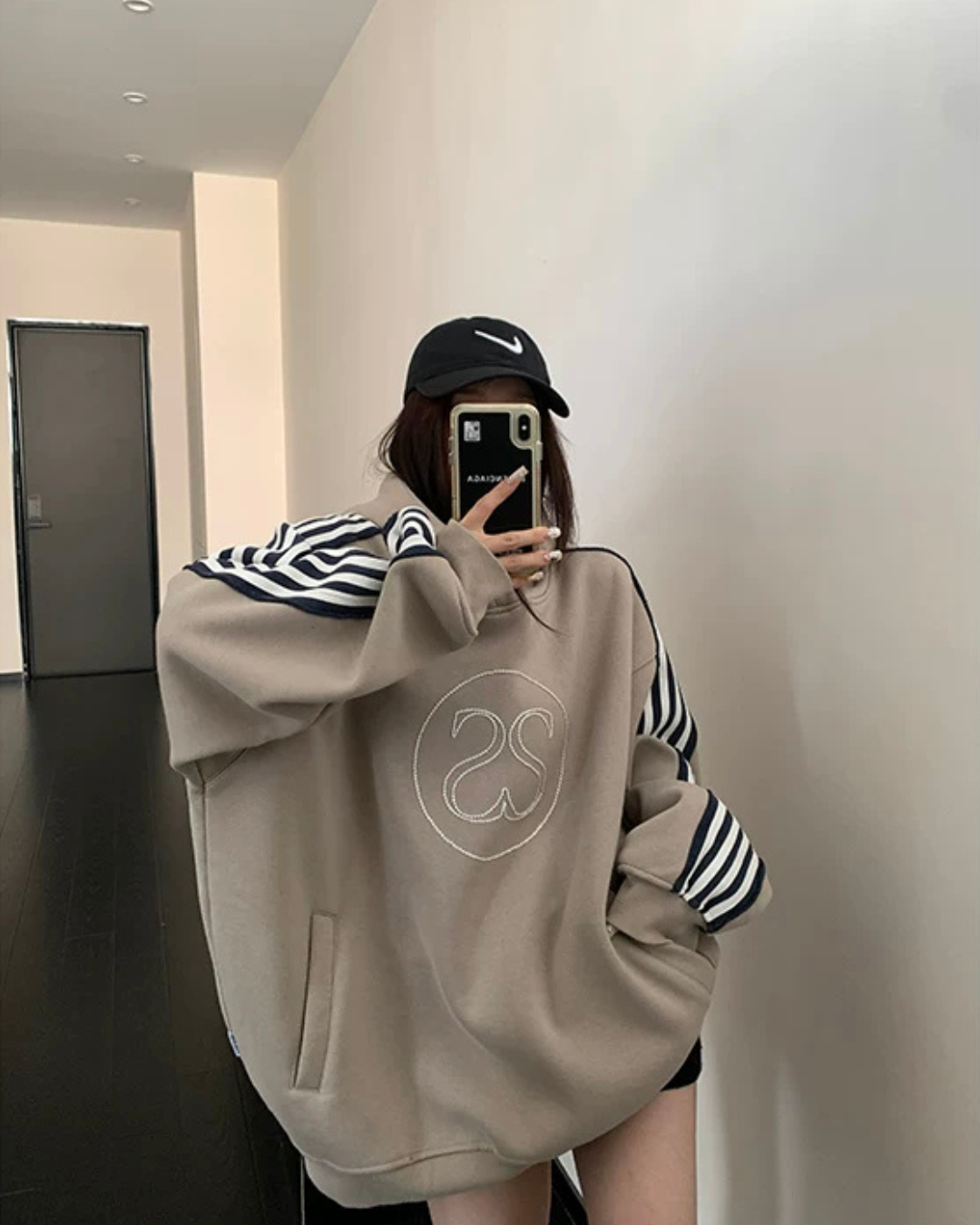 Three Stripes Sweat Hoodie YLS1068