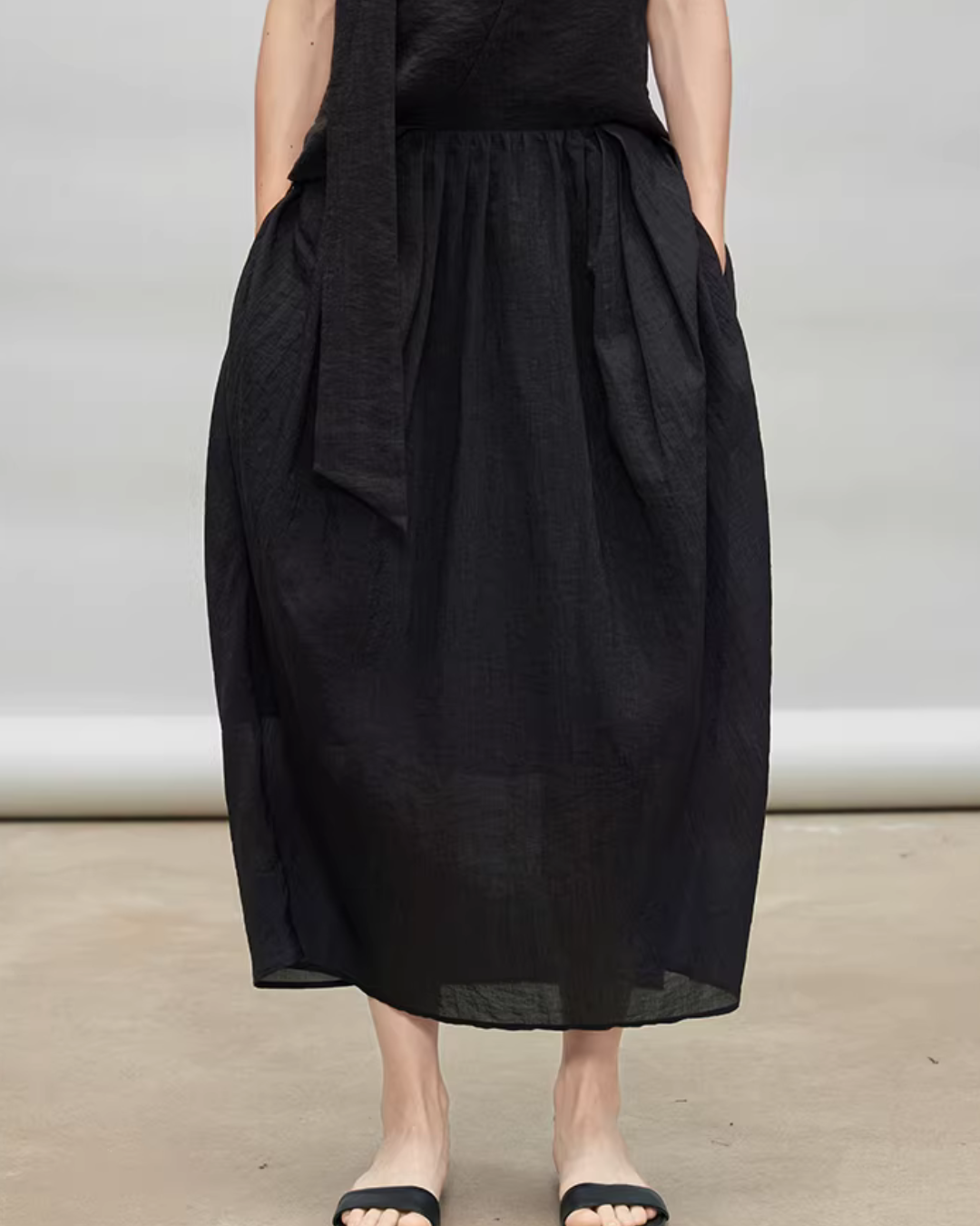 French Ribbon Sleeveless Top / Irregular Tulip Hem Skirt TEO0010