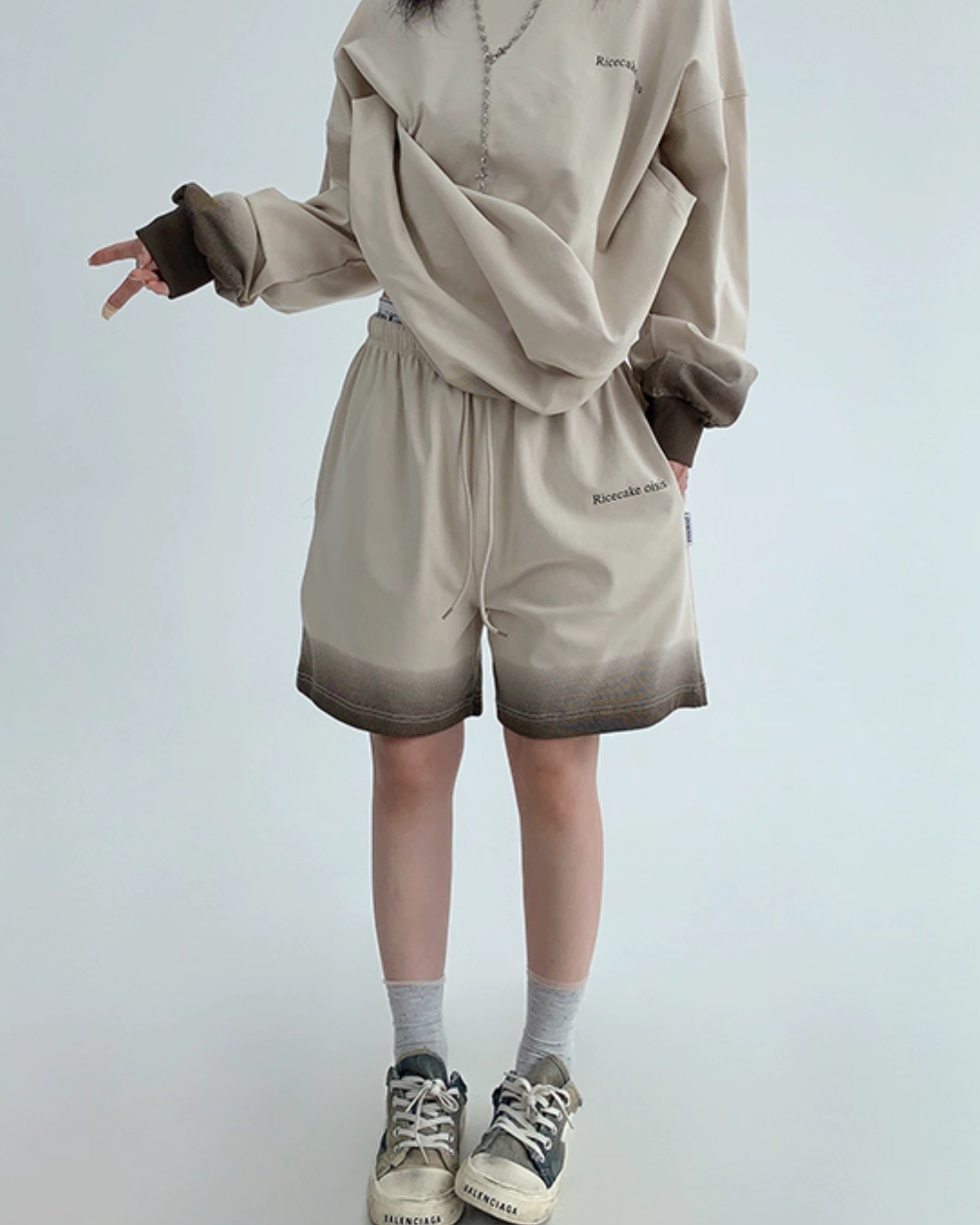 Gradient Loose Long Sleeve Top / Half Pants YLS0885