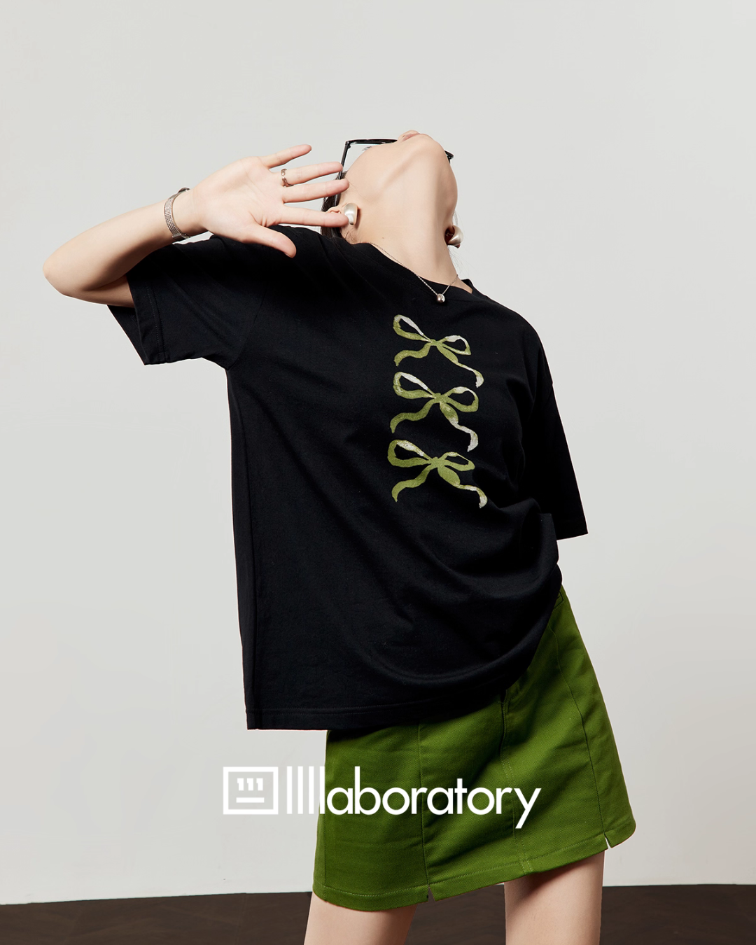 Ribbon Print T-Shirt / A-Line Mini Skirt LLA0486