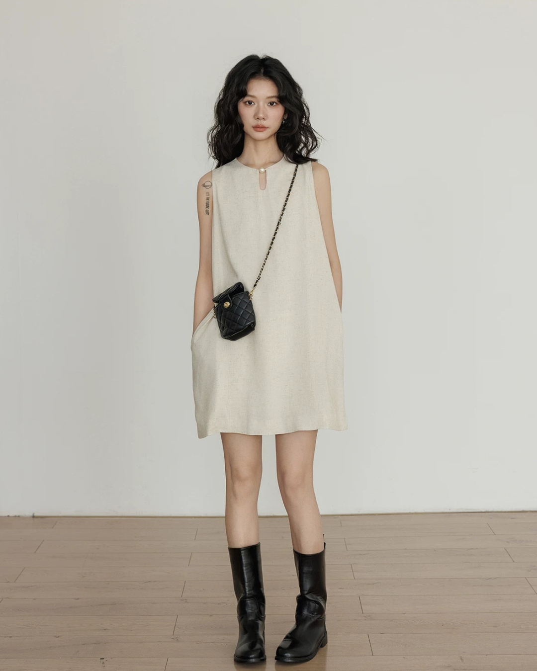 Sleeveless Tiered Mini Dress VAS0202