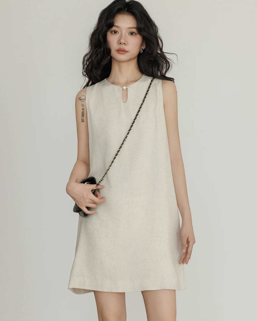 Sleeveless Tiered Mini Dress VAS0202