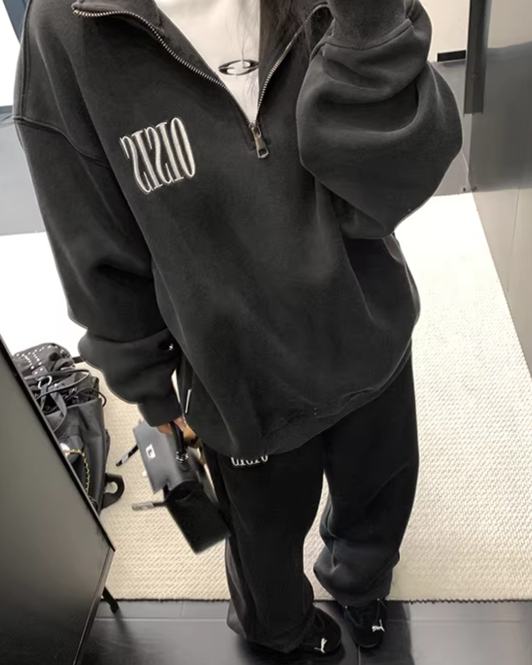 Half-Zip Sweatshirt / Wide Sweatpants YLS1020